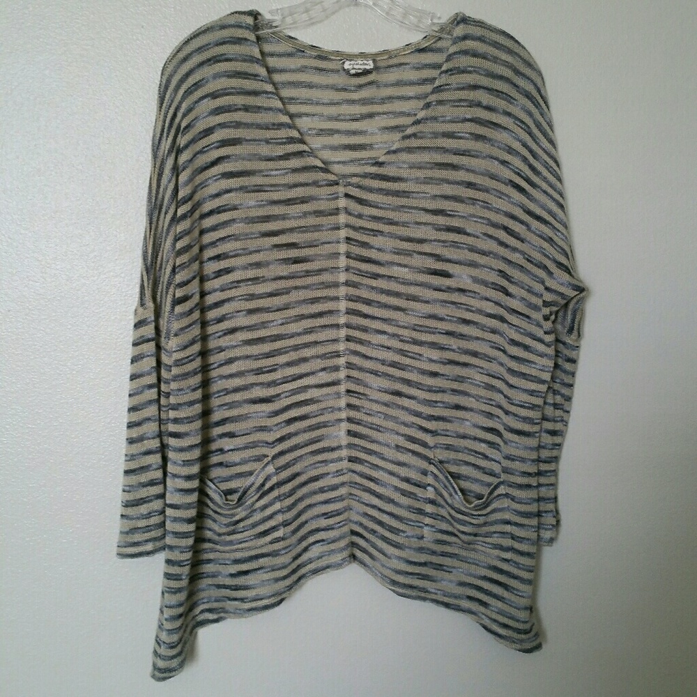 Eyeshadow Tan Striped V-neck Long Sleeve Sweater